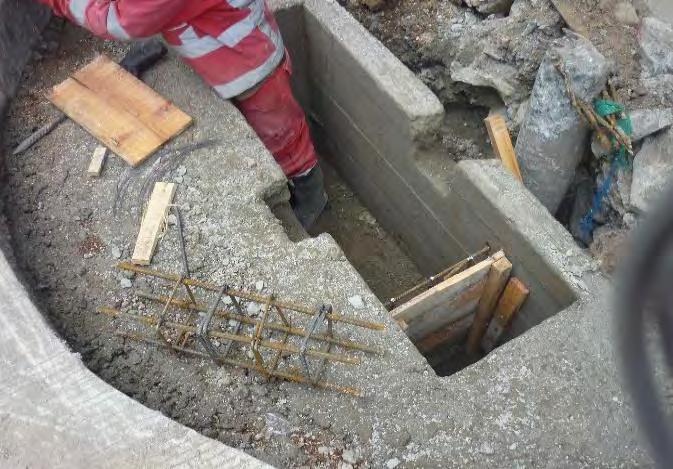 Para la construcción de estos una vez localizados al instalar la tubería Novafort se realizó la excavación a plomo del cajón hasta 10 cm por debajo de la cota batea del tubo, se realizó la formaleta