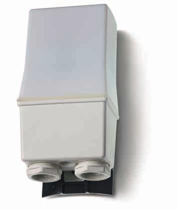 SERE SERE nterruptores crepusculares 12-16 A Relé para el encendido de lámparas en función de la luminosidad ambiental Sensor de luz integrado Montaje en poste o pared.