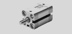 Cilindros compactos AEN, ISO 21287 Hoja de datos Función Variantes S6 K2 K5 Efecto tirador -N- Diámetro 12 100 mm -T- Carrera 1 25 mm -W- www.festo.