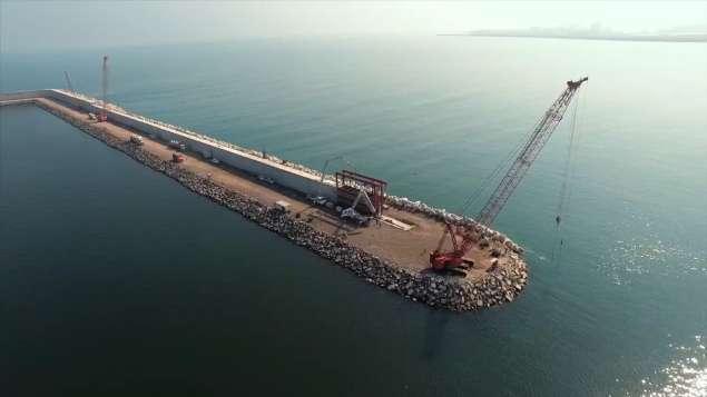 Rompeolas del Nuevo Puerto de Veracruz - 8,000,000 toneladas de piedra. Rompeolas Poniente 4.