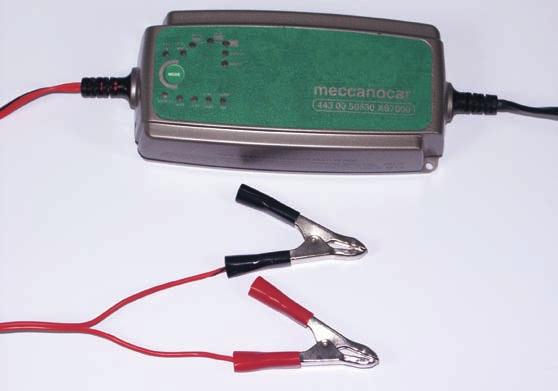 Conectores para cargadores de Meccanocar 443 00 50535 443 00 50537 443 00 50539 1 Conector para cargador de Conector hermético para cargador de Conector hermético para 2 3 MODELO Viejo modelo on