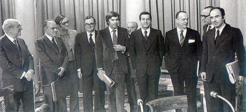 Los Pactos de la Moncloa (octubre 1977) consiguieron frenar la