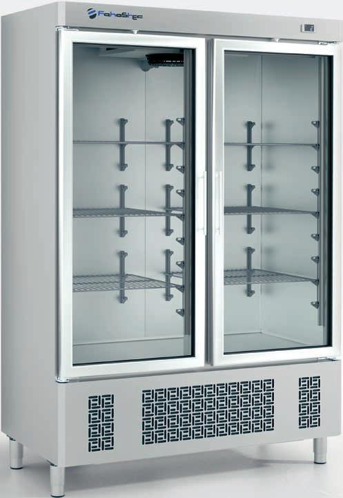 Armarios refrigerados con puerta de cristal FA500CR/FA1000CR Glass door reach-in refrigerators FA500CR/FA1000CR - Exterior e interior en acero inoxidable AISI 304, respaldo en acero galvanizado.
