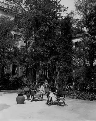 2 La Residencia de Señoritas [1915 1936].