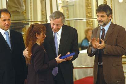 4 Presidente de la Nación, Néstor Kirchner; Vicepresidente, Daniel Scioli; Ministro de