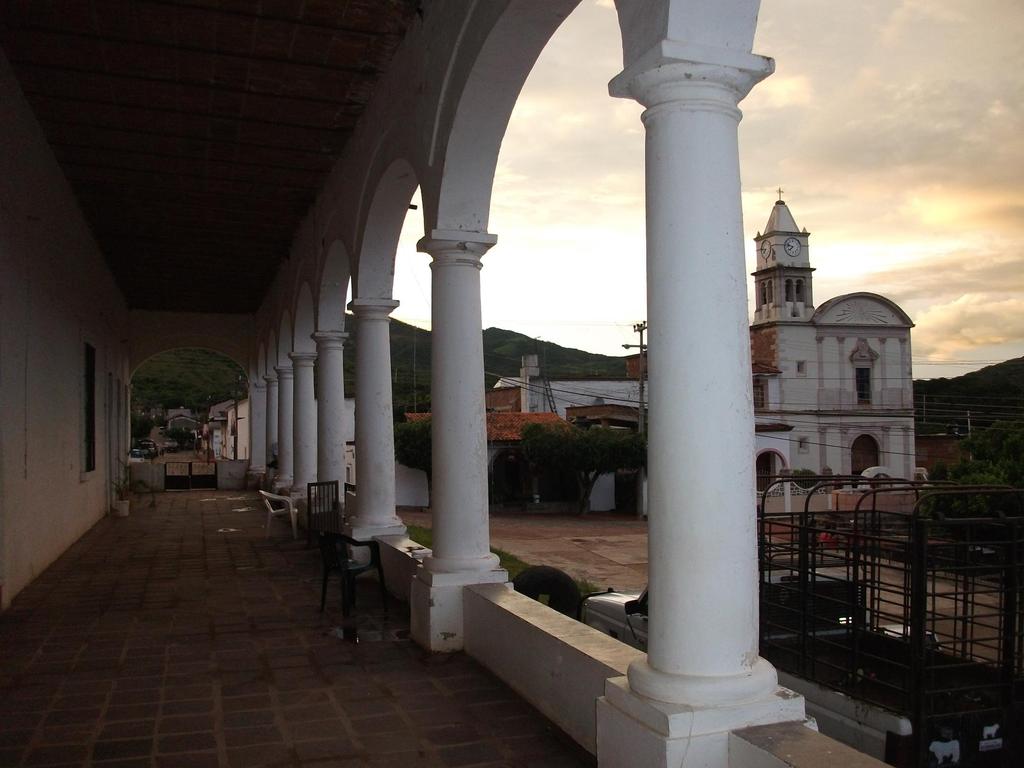 LUGARES DE INTERÉS SAN FELIPE DE HIJAR En esta comunidad se encuentra La Hacienda de San Felipe de