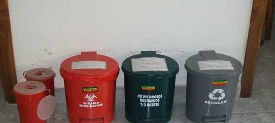 Para la eliminación de los residuos utilizar los recipientes destinados para este