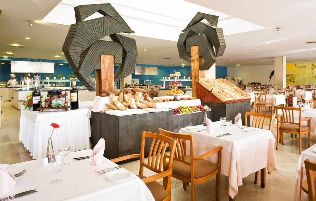 Restaurante Papagayo Hesperia Playa Dorada pone a disposición de sus clientes el restaurante Papagayo, un espacio agradable en el que disfrutar de un sinfín de oportunidades gastronómicas dispuestas