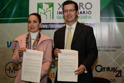 presidentas de los Sistemas Municipal DIF de Querétaro. Sra. María Teresa García de Aguilar; de El Marqués, Sra.