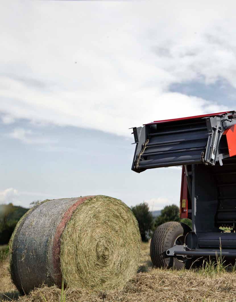 ENTRY 120/150 AGILE AND HANDY Feraboli machines guarantee compact, stable and heavyweight bales, designed to facilitate maintenance and to extend their duration.