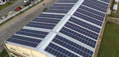 Generador Solar para PYMES Por falta de divulgación de los medios y a conveniencia de las multinacionales energéticas, la mayoría de empresarios desconocen que PUEDEN implementar un GENERADOR SOLAR
