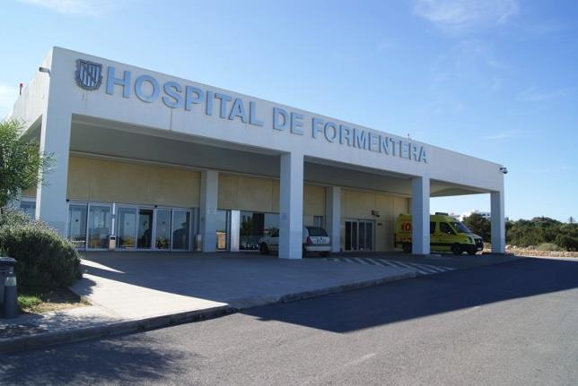 Pediatria 4 boxes observacion 2016: Media 159 urg/dia :mín 125 (enero) máx 199 (agosto) Hospital de Formentera (apertura febrero 2017) 12 camas