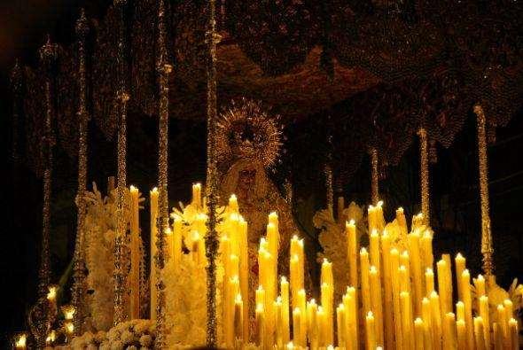 En Sevilla, España, la Virgen de