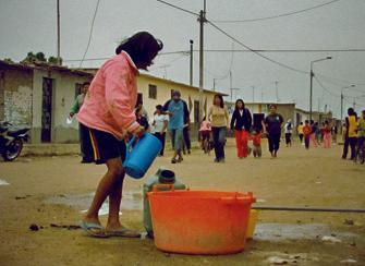 Proyecto: Agua para más piuranos Objetivos: Llevar agua a las comunidades y asentamientos humanos más alejados de la