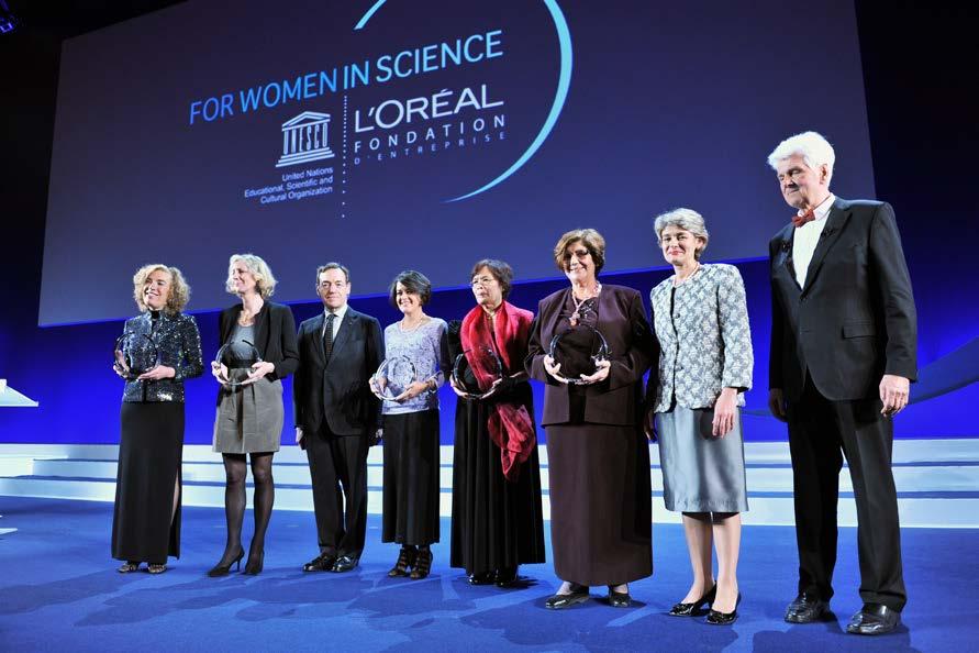 PREMIO UNESCO-L Oréal Desde 1998 Más de 70 científicas laureadas Más de 1,300 becas internacionales; Doctora Matilde Jiménez 2016.