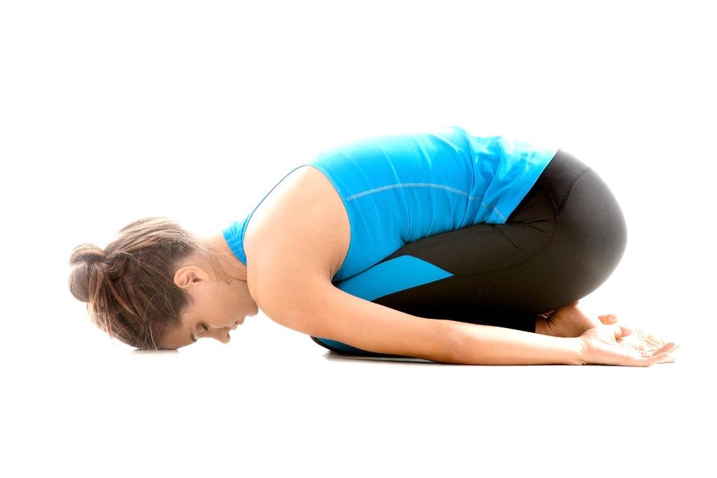 Yoga para una espalda sana Esta práctica de yoga está diseñada para fortalecer la espalda, liberar tensiones y