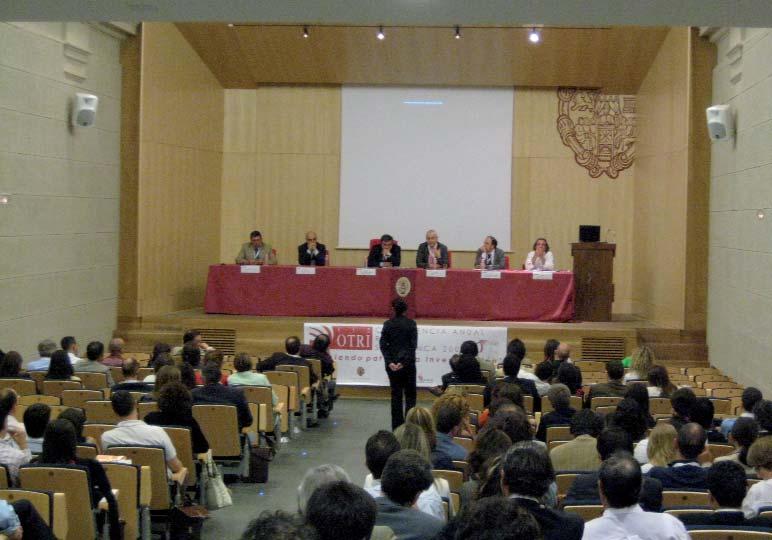 Informe RedOTRI 2008 Durante una de las sesiones de la Conferencia Anual de RedOTRI (Salamanca, junio de 2007) El programa se completó con los siguientes talleres paralelos: Taller 1: Licencias: