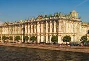 Toma de contacto ideal con la ciudad, su centro histórico y sus principales monumentos. San Petersburgo fue declarada Patrimonio Mundial de la Humanidad por la UNESCO.