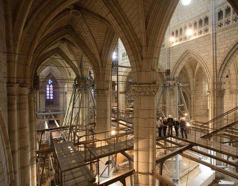 Dos Catedrales VG es una de las pocas ciudades españolas que puede presumir de tener dos catedrales.