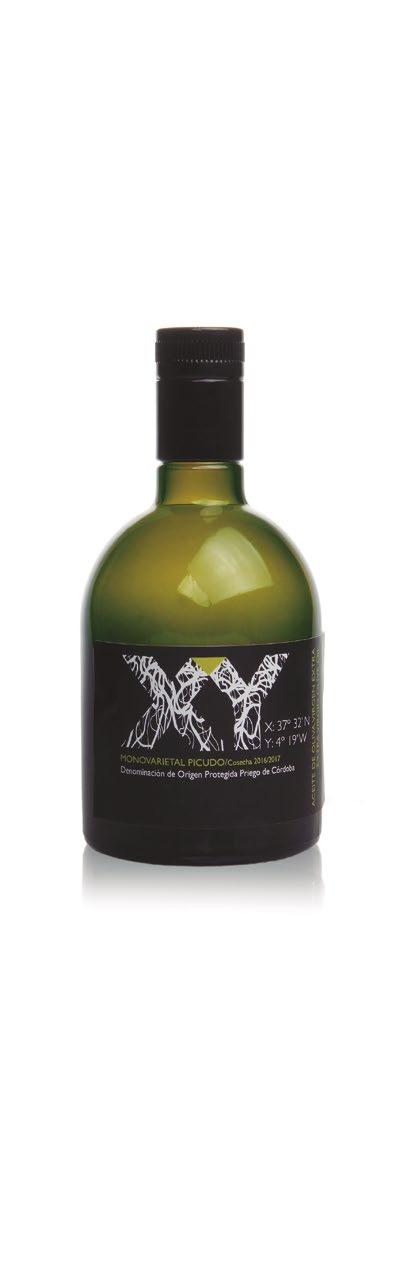 Es un aceite de oliva virgen extra frutado medio-alto, obtenido de aceitunas de la variedad autóctona Picuda.