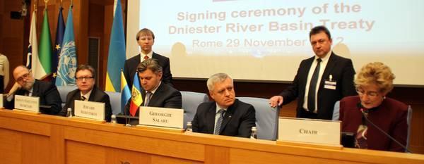 Tratado intergubernamental bilateral de la cuenca del Dniester entre la República de Moldova y Ucrania: Cooperación