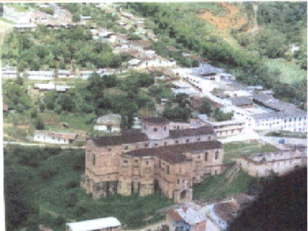 Nátaga Se encuentra A 1350 msnm ubicada a 118 kms de Neiva, capital del Huila. A 413 kms de Bogotá, capital de Colombia. Extensión de 156 kms 2.