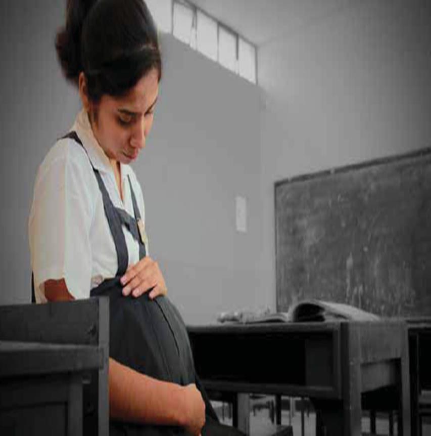 Consecuencias de no invertir en prevención del embarazo adolescente Fotografía: INPPARES. Alerta N 01-2012-SC/PSMN. Prevención del Embarazo Adolescente en el Perú. MCLCP/INPPARES 1.