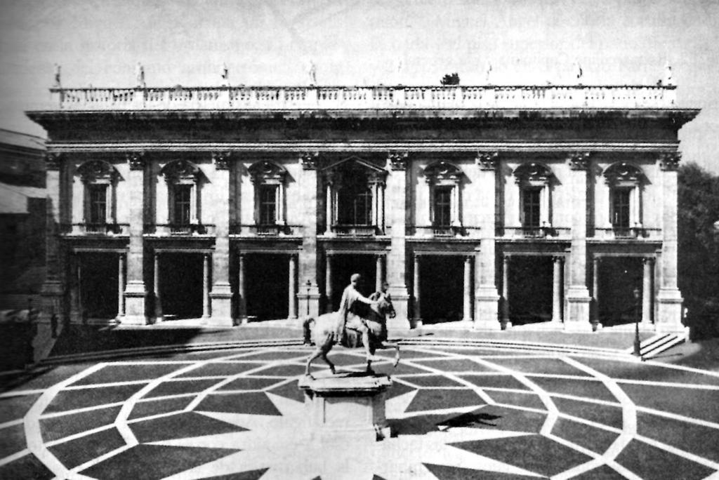 Miguel Ángel, Palacio de los