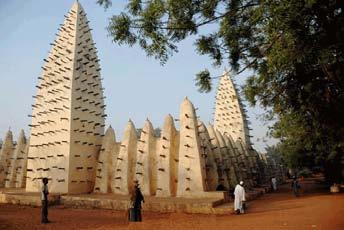 BURKINA FASSO 13 Días A través de los Lobis, Senufos y Gurunsis Burkina Fasso uno de los países étnicos por naturaleza.