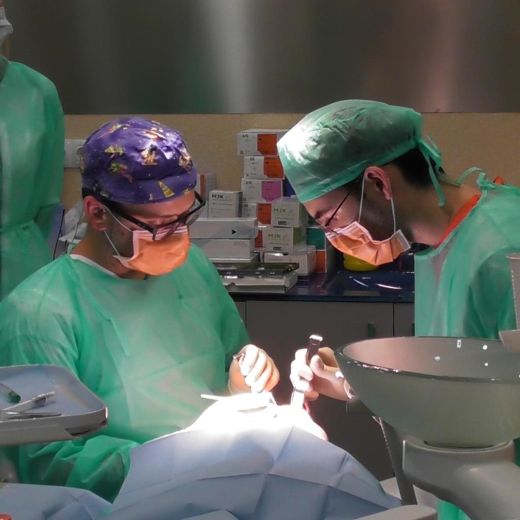 Módulo 5 Live Surgery Jornada de cirugías en directo en las que el Dr. Antonio Murillo junto con el Dr.
