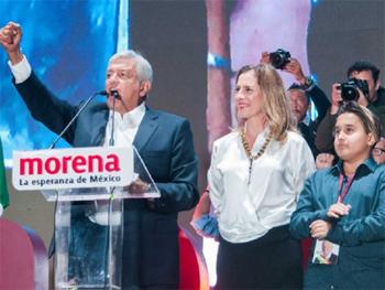 No tengo enemigos, tengo adversarios: AMLO - López Obrador concedió primera entrevista tras victoria electoral Ciudad de México.