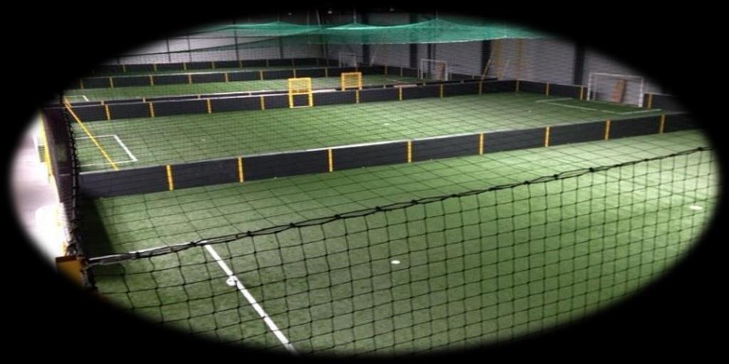 PISTA MODELO INDOOR Novedosa pista de fútbol de fácil instalación que aprovecha completamente el terreno y el espacio.
