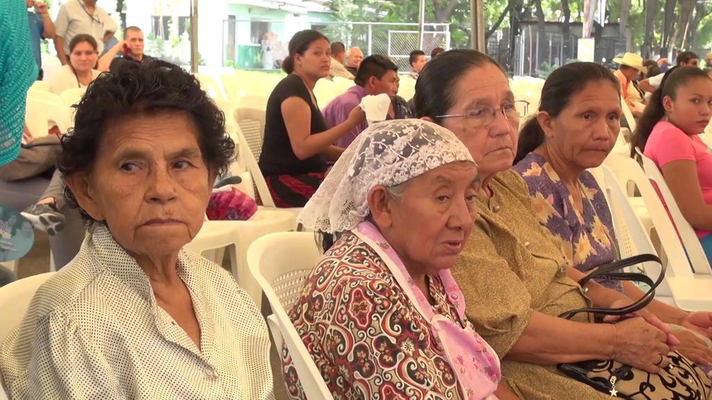 RESULTADOS EN EL DEPARTAMENTO DE SAN SALVADOR CAPITAL HUMANO Pensión a Veteranos: 280 personas atendidas.