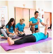 Esta formación es una Micro-Certificación ESPECIALIZADA y COLABORATIVA para Profesores de Yoga