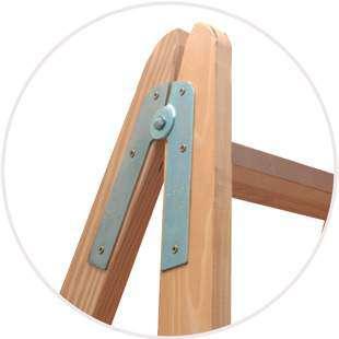 resistencia. Escalera de madera profesional fabricada en pino melis.