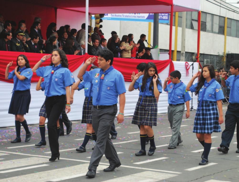 Grupos Scout de Lince en Pasacalle PASACALLE EN LINCE Con un gran pasacalle y desfile escolar, Lince celebró el centésimo
