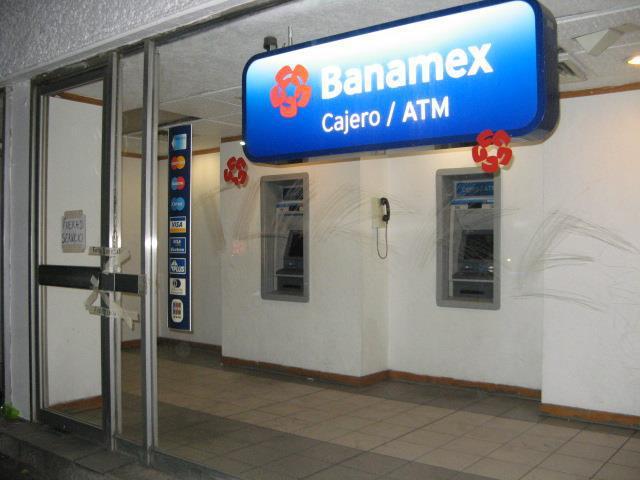Sabías que el fraude electrónico en cajeros automáticos (ATM) ha sido uno de los sectores más explotados en México dentro de las entidades financieras, destacándose por su crecimiento en los últimos