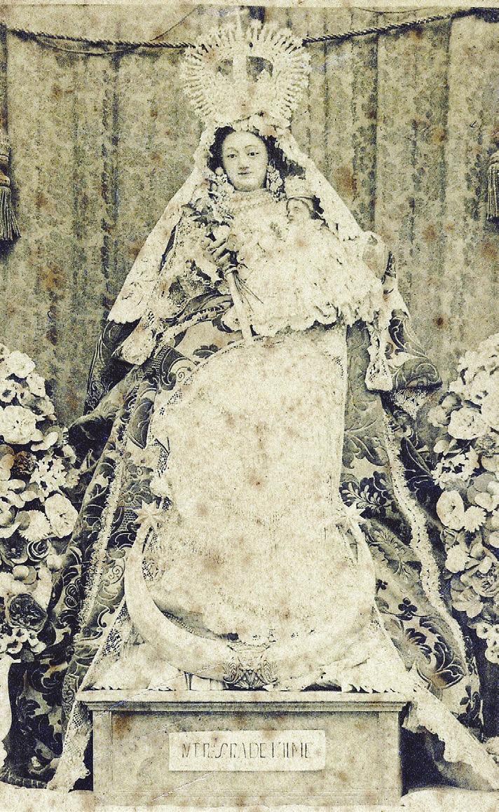 La imagen que representa a la Virgen de Valme Coronada posee un notable interés artístico, histórico y etnológico. También un significativo aprecio social, reflejo de un importante sentir devocional.
