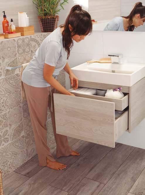 LÍNEAS DE MUEBLES Y LAVAMANOS LÍNEA FUSSION Línea de muebles y lavamanos en medidas de 45, 60 y 80 cm, que se complementa con el sanitario one