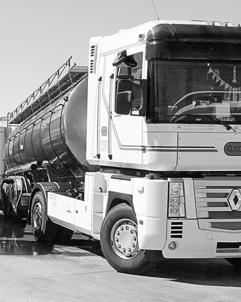GAG Operador Lechero GARANTIA DE SERVICIO Podemos suministrar a cualquier punto de España o de Europa mediante nuestra propia flota de camiones cisterna: LECHE CRUDA DE OVEJA LECHE TERMIZADA DE OVEJA