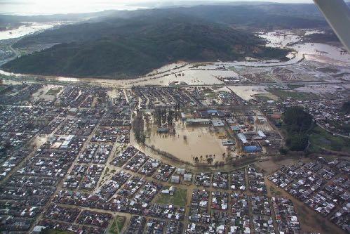 Inundaciones 2006 por rellenos de los cauces, entre