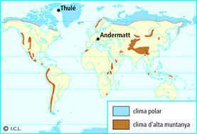 17 alguns animals: óssos i rens. Tradicionalment, aquestes zones han estat habitades per esquimals (Amèrica) i lapons(península Escandinava).
