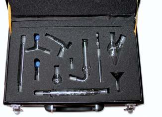 1 Complete kit for mounting assemblies for basic operations in organic chemistry specially aimed to education. 2 Pieces made of borosilicate glass. 3 14/23 ground joints. 4 Supplied in a case.