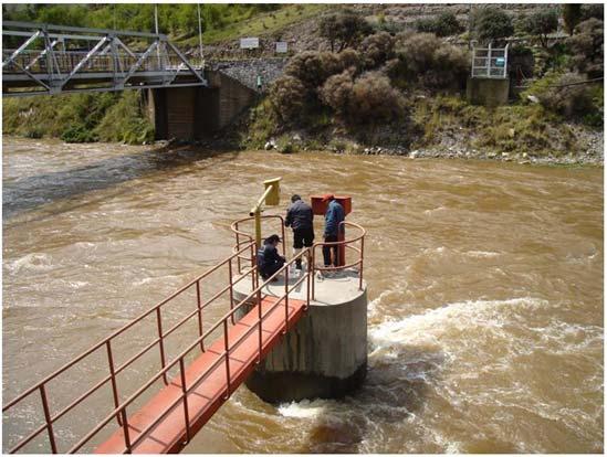 Río Mantaro, 50 mts. aguas abajo del puente Chulec. Río Mantaro, 200 mts. antes de confluencia con río Yauli. Río Mantaro, puente La Oroya, 500 mts.