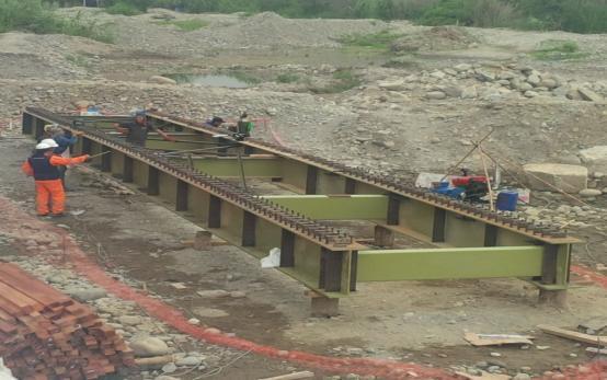 V Infraestructura Construcción Puente Huamanpali Alto Larán