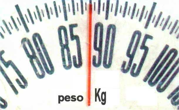 Avaluació de diagnòstic 2008-2009 4t EP IMC L IMC (índex de massa corporal) indica l estat nutricional de la persona considerant dos factors elementals: el seu pes i la seva estatura.