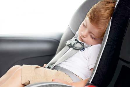 Sistema de anclaje para silla de niños (LATCH) Sensores traseros de asistencia ParkSense Sensor de detección de vehículos en punto ciego y ruta