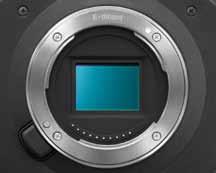 Sistema de lentes intercambiables de montura E La videocámara NEX-EA50H incorpora el sistema de lentes intercambiables de montura E de Sony, que permite lograr enfoque automático, exposición