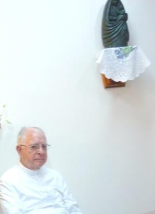sacerdocio el 31 de mayo, con sus