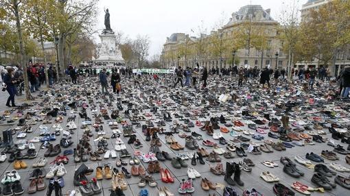 París, plaza de la república: conciencia ciudadana
